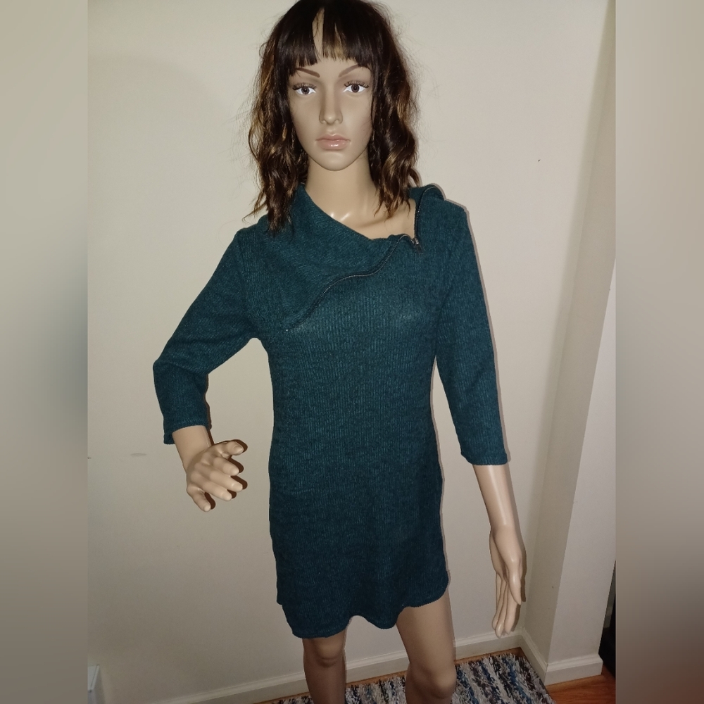 🤍 EUC No Boundaries Green Tunic Top Size XL (15-17) Juniors